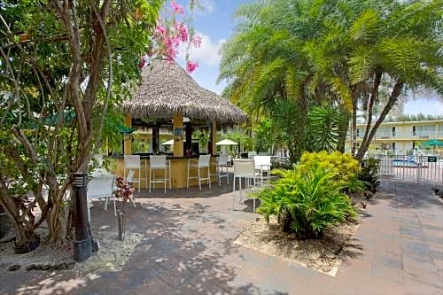 Ramada Fll Arpt Cruise Port