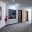 Mustis Royal Plaza Hotel