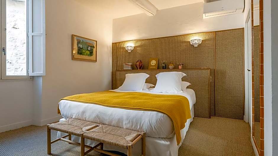 Le Moulin, Lourmarin, a Beaumier Hotel