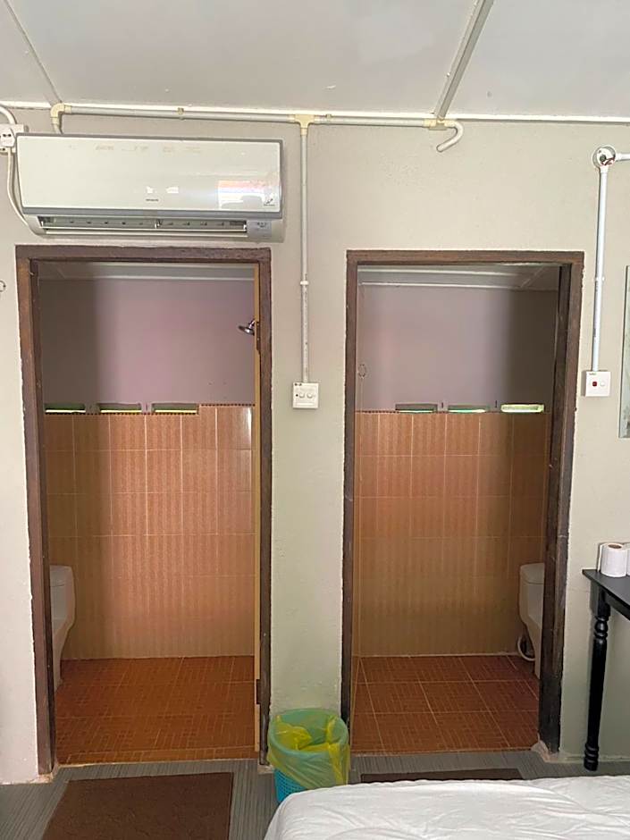 Julies Hostel Taman Negara