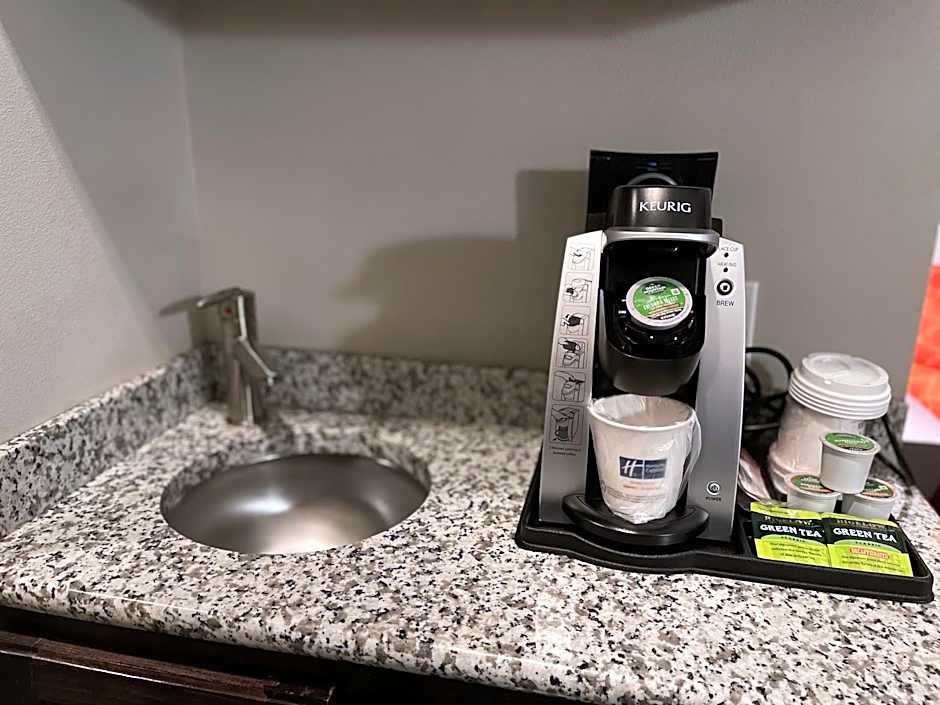 Holiday Inn Express Gonzales By IHG