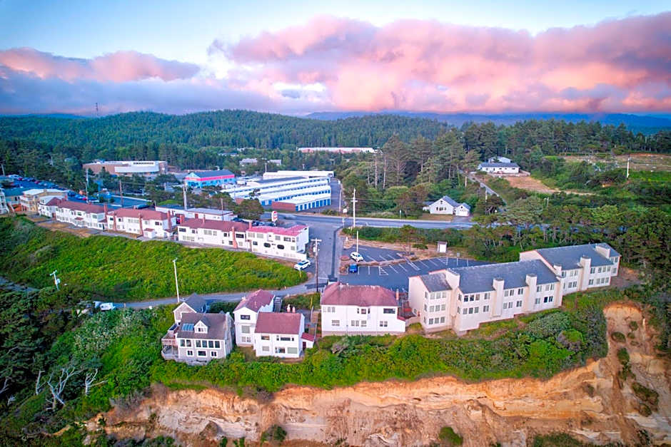 Ester Lee Oceanview Inn