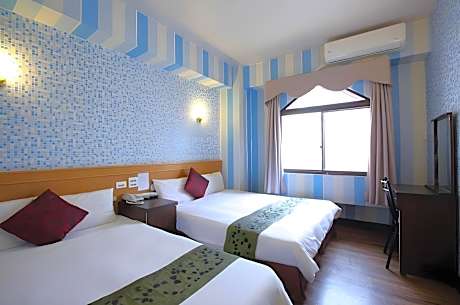 Chiayi Crown Hotel