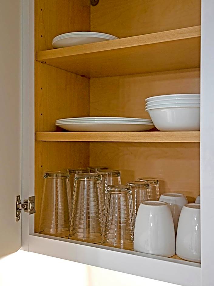 Charming Beach Studio With Pool & Sauna