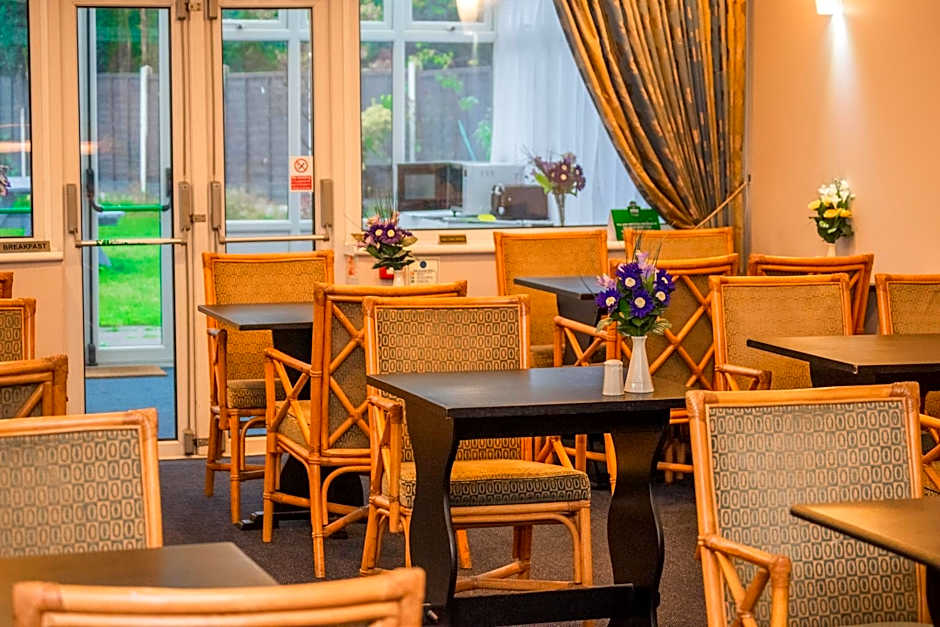 Royal Square Hotel - NEC & Birmingham Airport