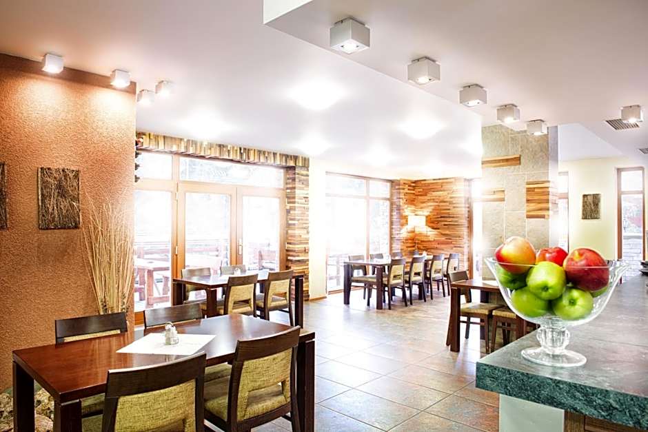 Fatrapark 2 Apartments House