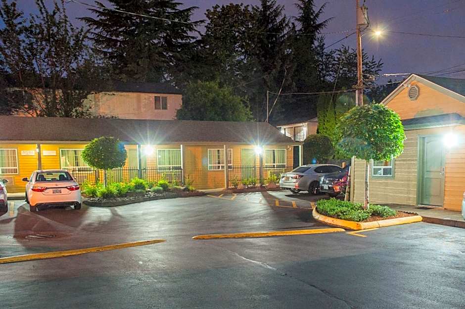 Nordic Inn & Suites – Portland, OR