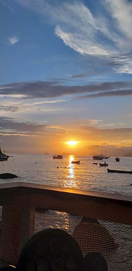 Pousada Sobre As Ondas de Picinguaba