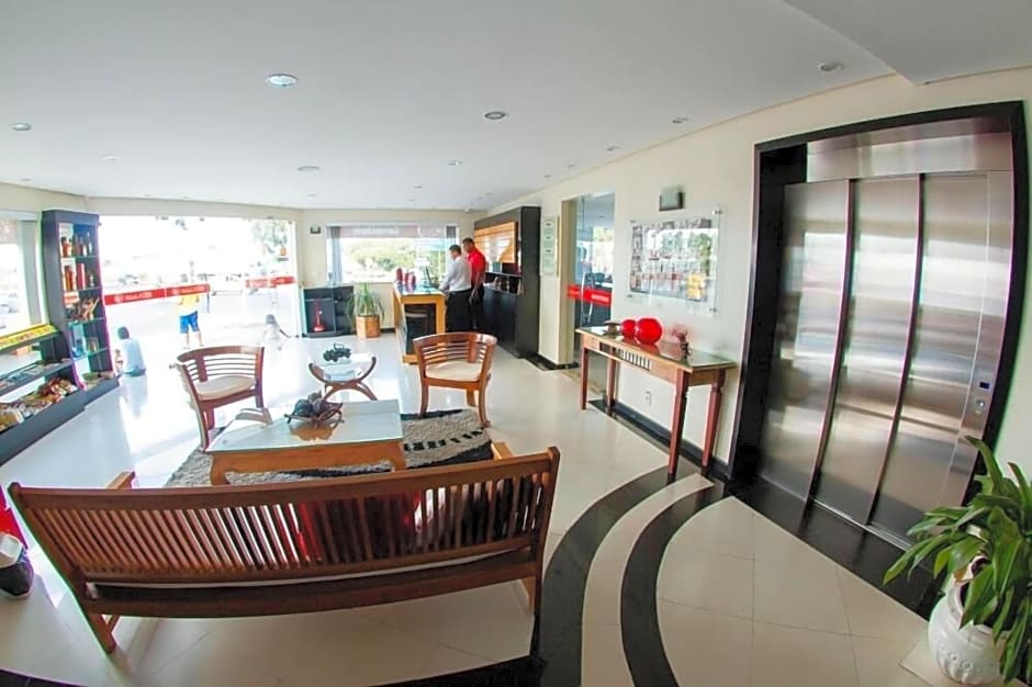 Eunapolis Plaza Hotel Ltda