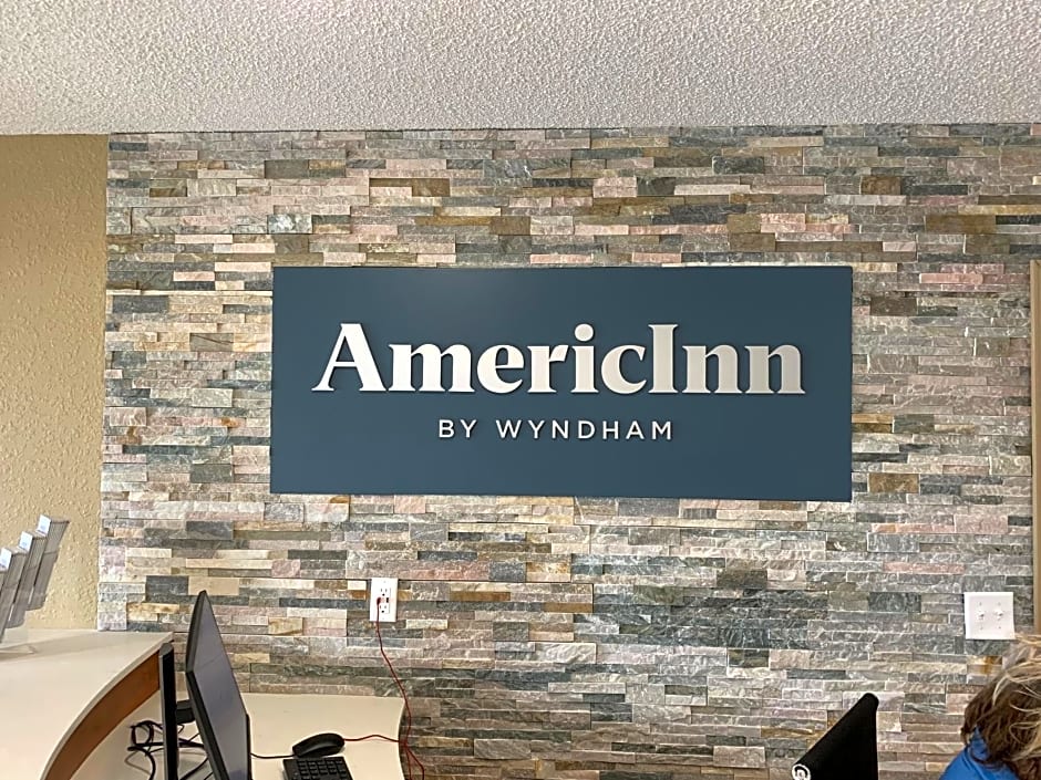 AmericInn by Wyndham Prairie du Chien