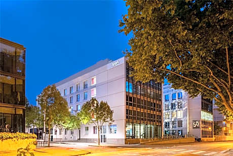 Spark by Hilton Lyon Ouest