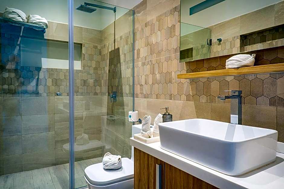 Opal Suites Apartments