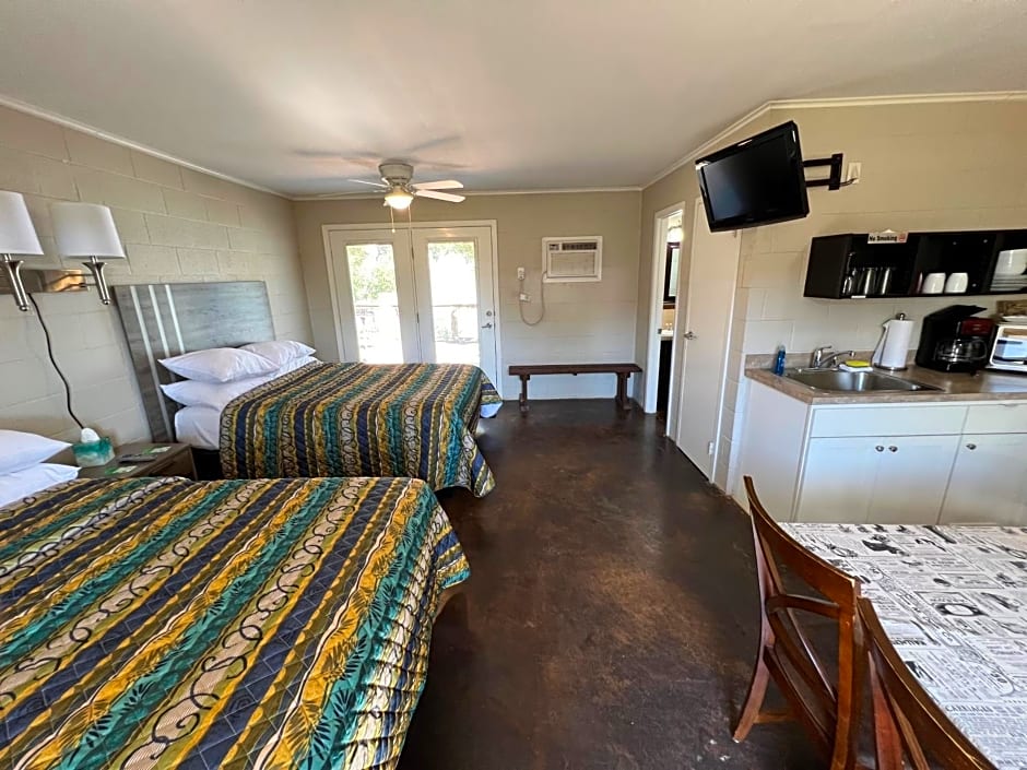 Painted Sky Inn