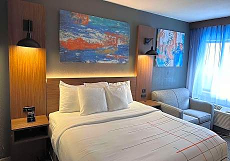 Executive King Room