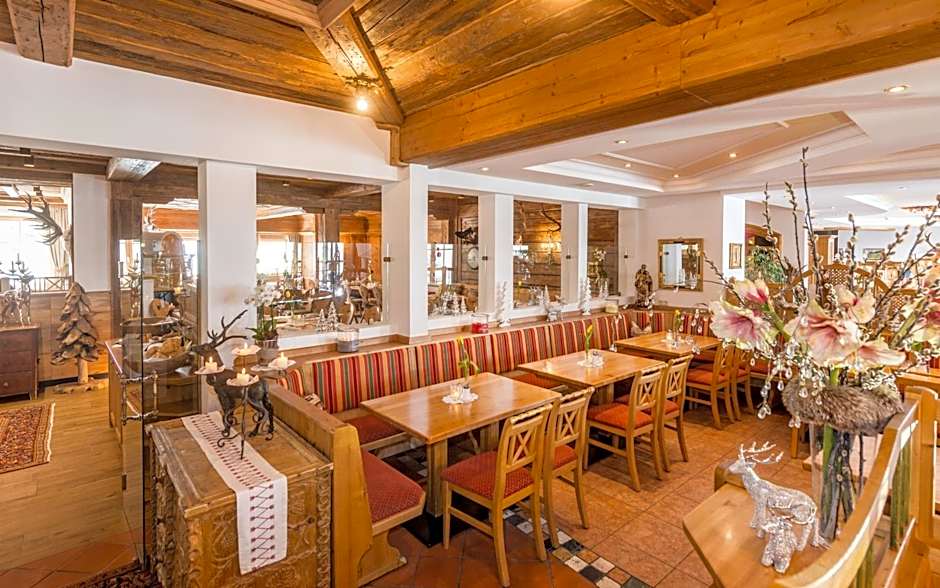 Hotel Almschlössl & Schrotteralm