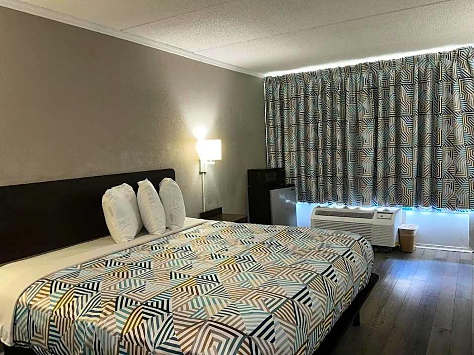 Motel 6-Tifton, GA