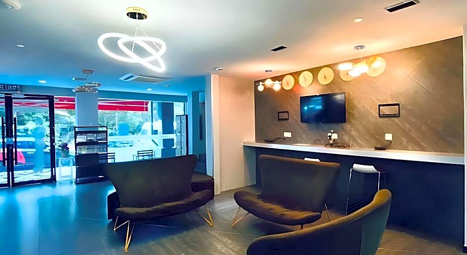 Sri Langit Hotel - Klia