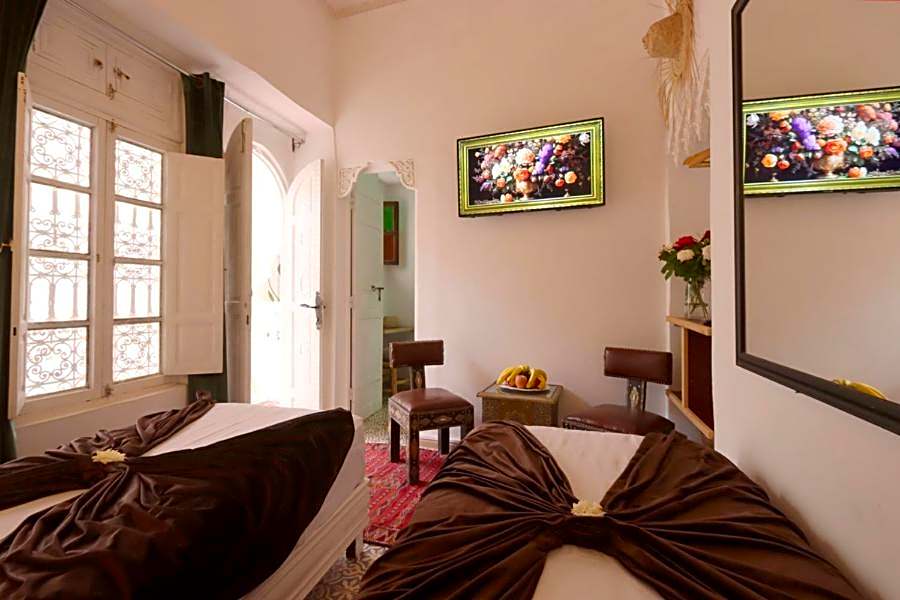 Riad Morocco Sky