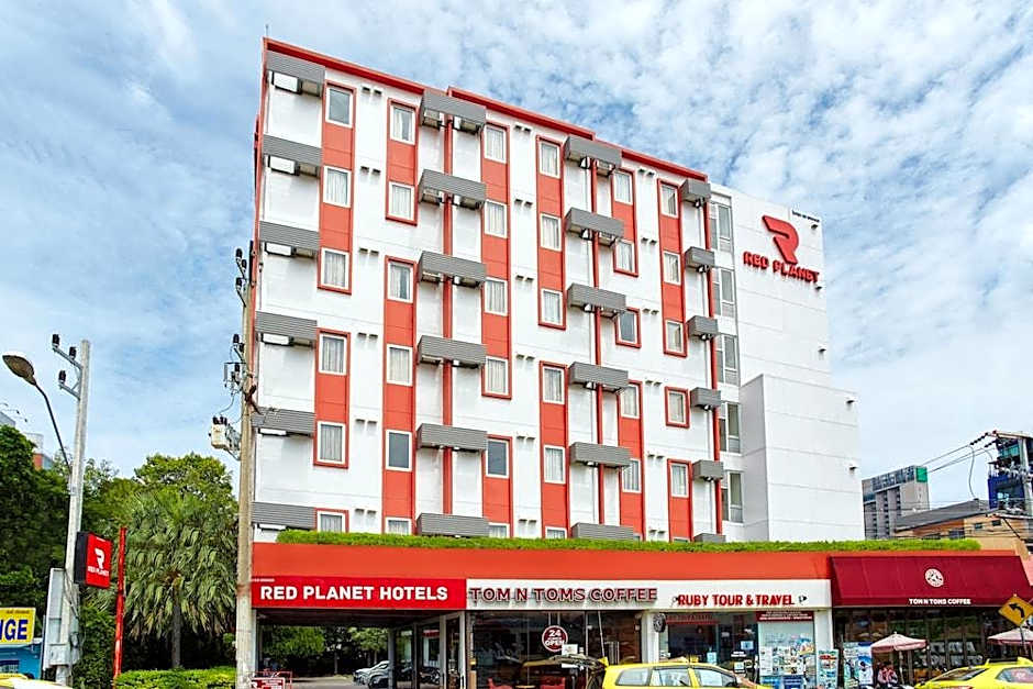 Easy Planet Phuket Patong