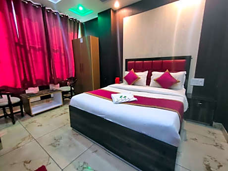 Hotel Laxman Jhula Inn