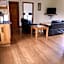 Heartsease Lodges