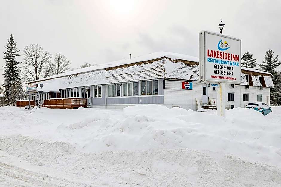Lakeside Inn