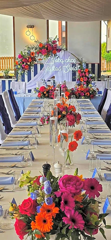 Relax place & restaurant