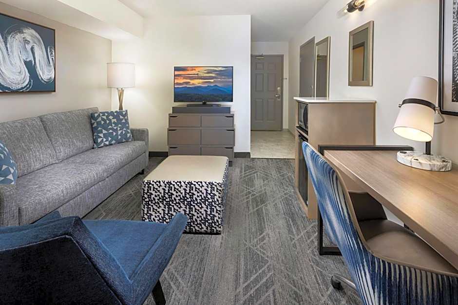 La Quinta Inn & Suites by Wyndham Downtown Asheville