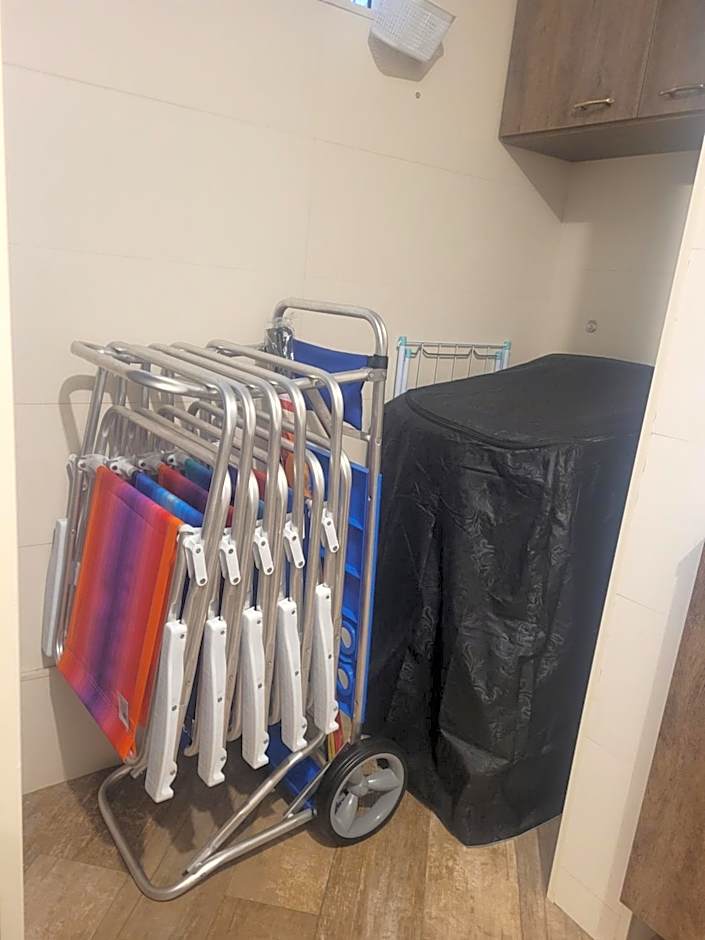 Apartamento Aconchego Frente Mar - Vila Guilhermina Praia Grande SP - Cozinha Completa - Climatizador de Ar - TV a Cabo - Wi-Fi