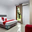 RedDoorz Plus near Cilandak Town Square 2
