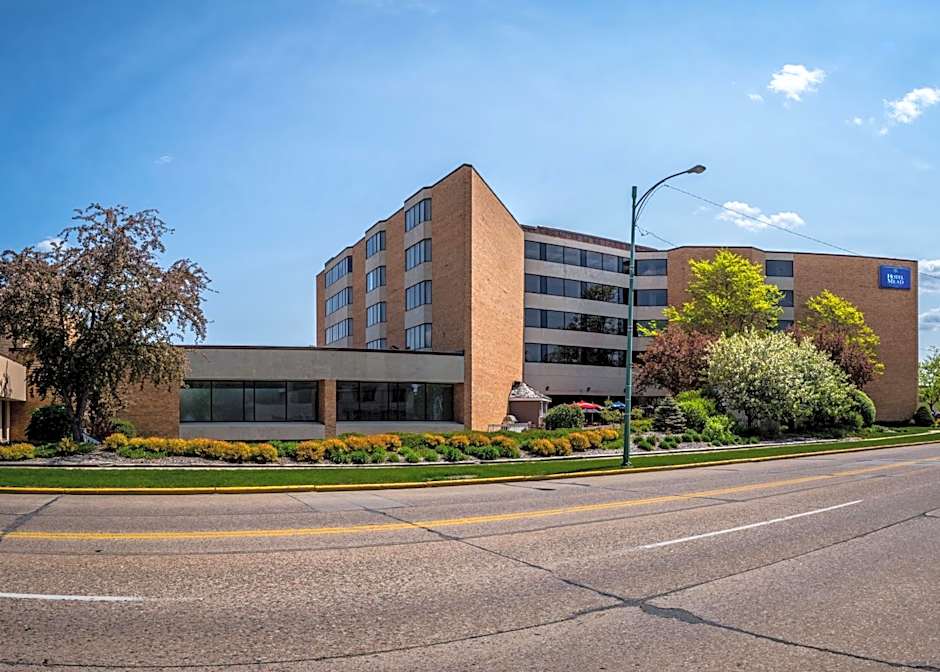 Hotel Mead Resorts & Conventions Center