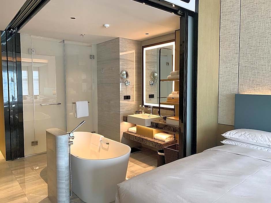 Xuzhou Marriott Hotel Lakeview