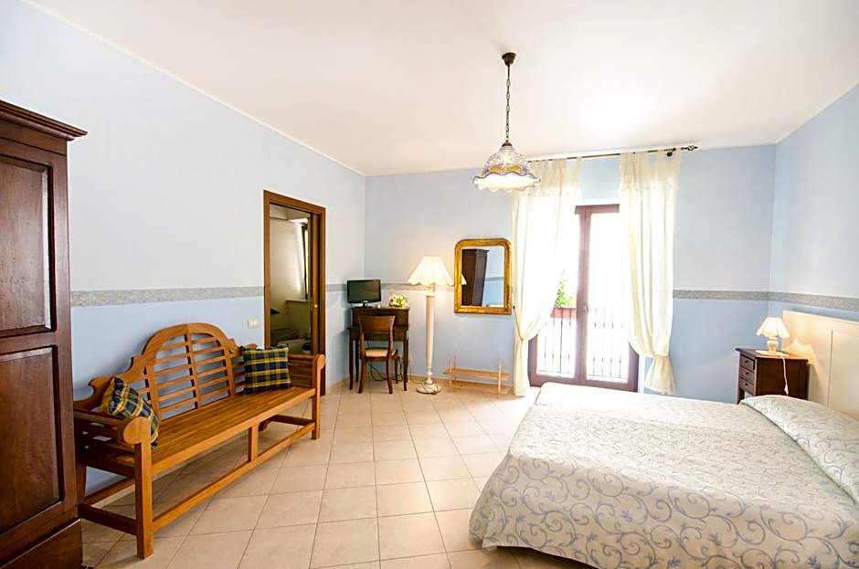 Photo 1 of 23 of Triple Room with Private Bathroom