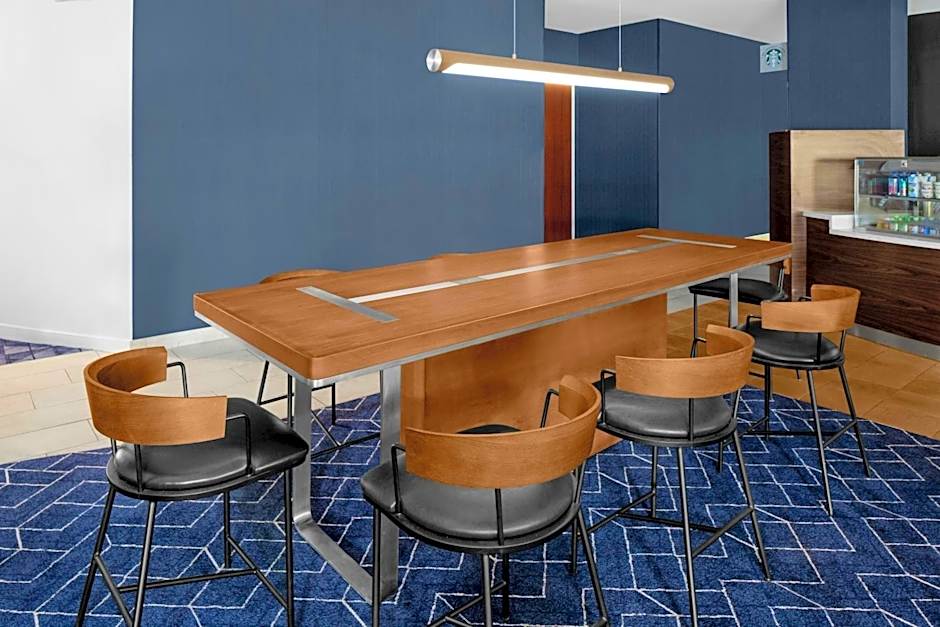 Courtyard by Marriott Tampa Oldsmar