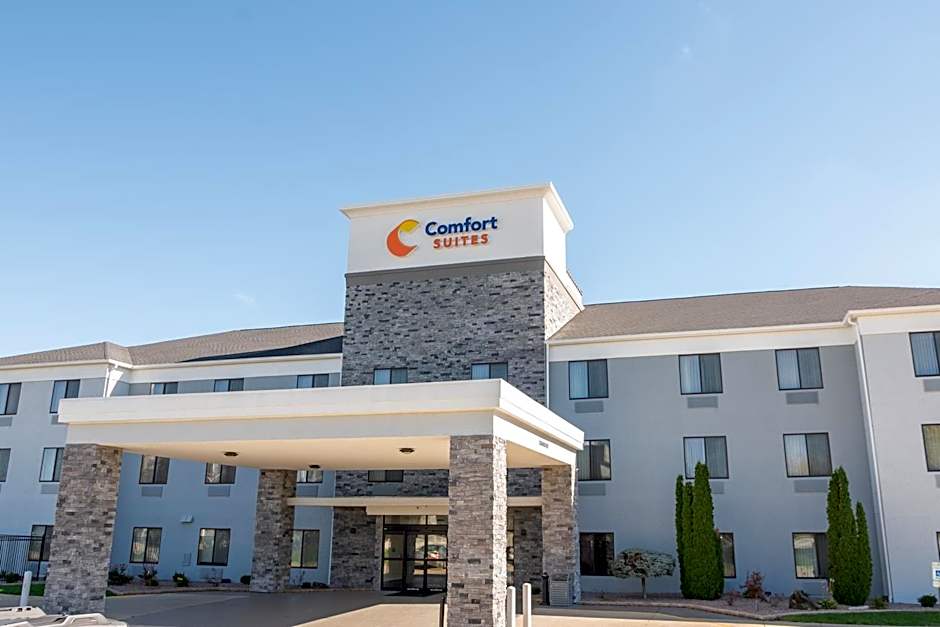 Comfort Suites Bloomington I-55 and I-74