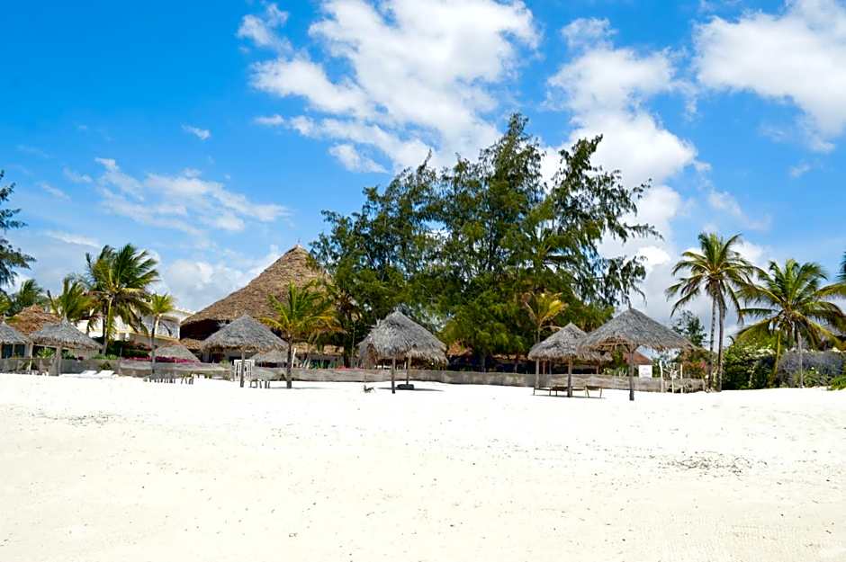 Pole Pole Beach House