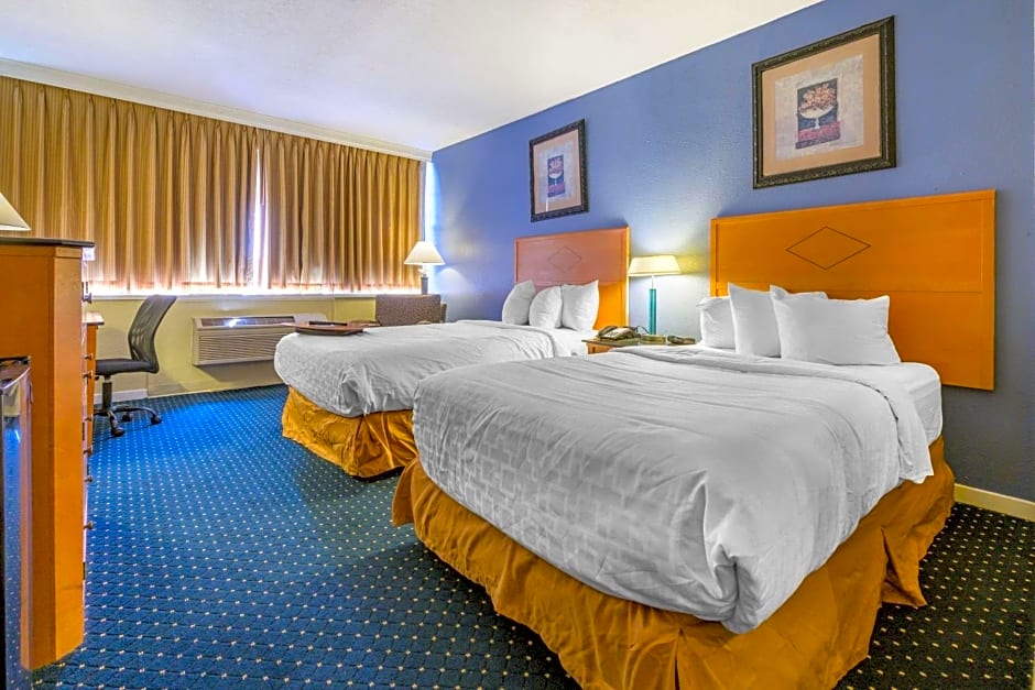 Inn at Lebanon - Hershey & Manheim area
