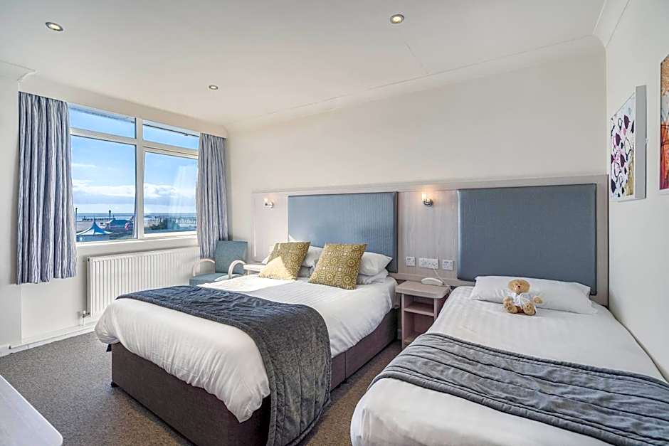 St Ives Hotel