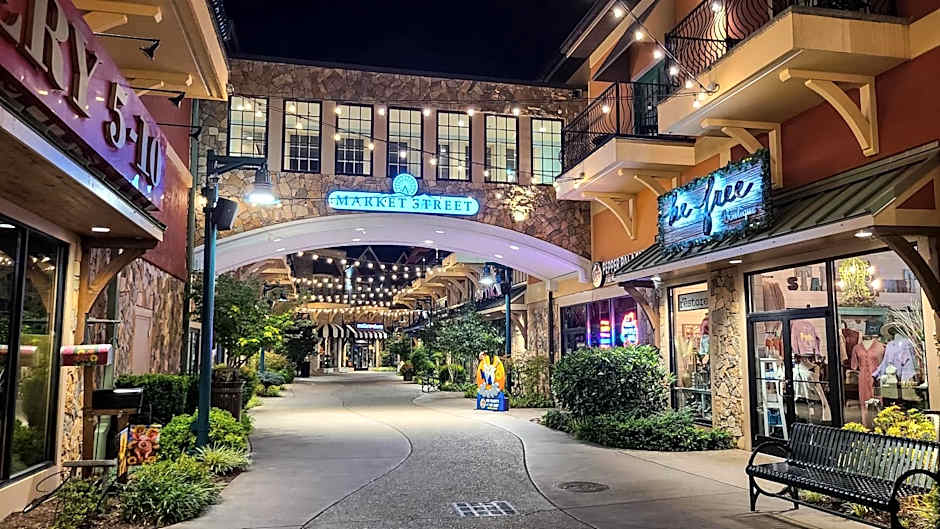 Margaritaville Island Hotel