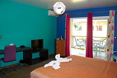 Double or Twin Room with Garden View