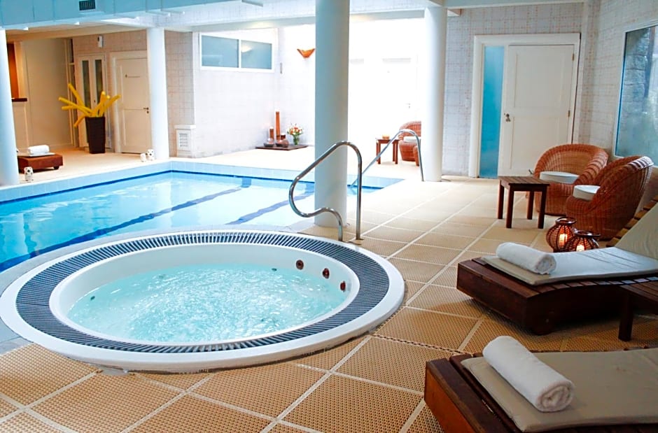 Carilo Village Apart Hotel & Spa