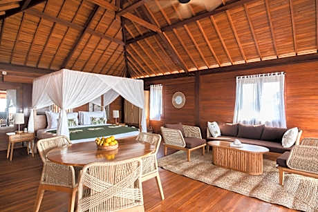 Villa with Sea View