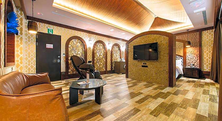 Norwegian Forest Leisure Motel
