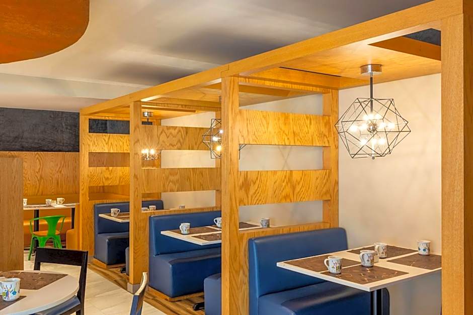 Courtyard by Marriott Toluca Airport