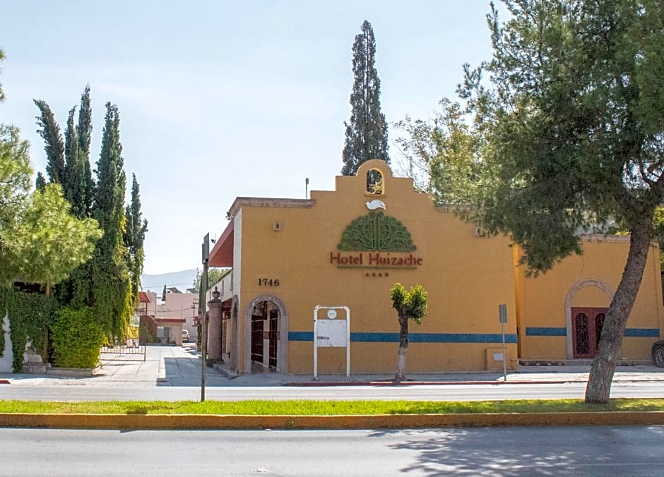 Hotel Huizache