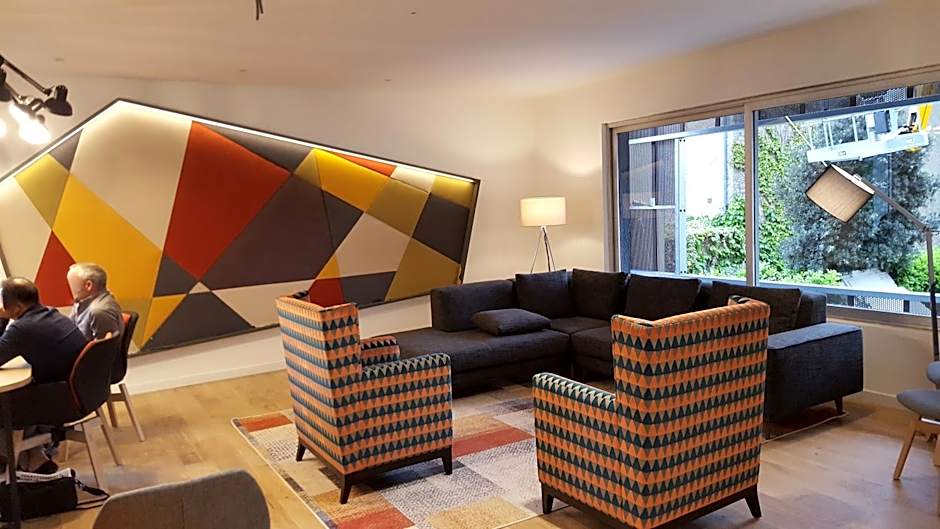 Mercure Castres L Occitan