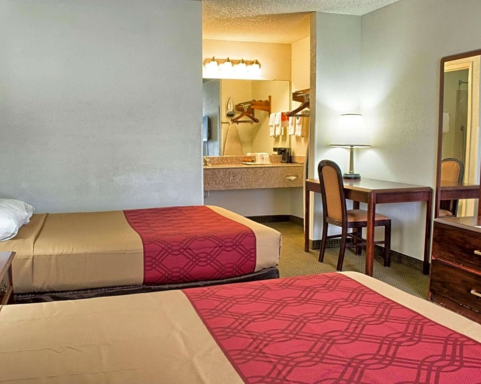 Econo Lodge Richmond