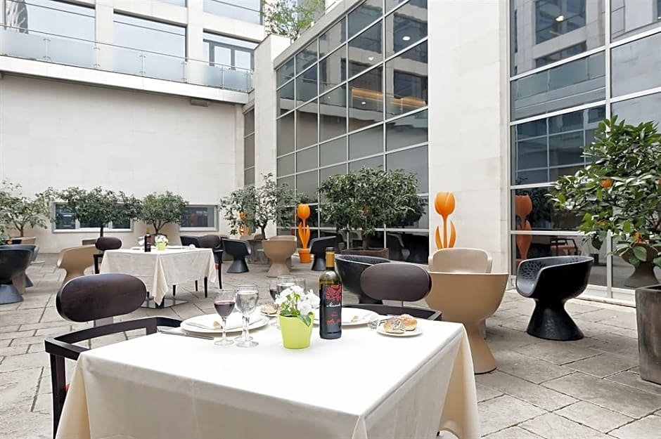 Precise House Mantegna Roma 