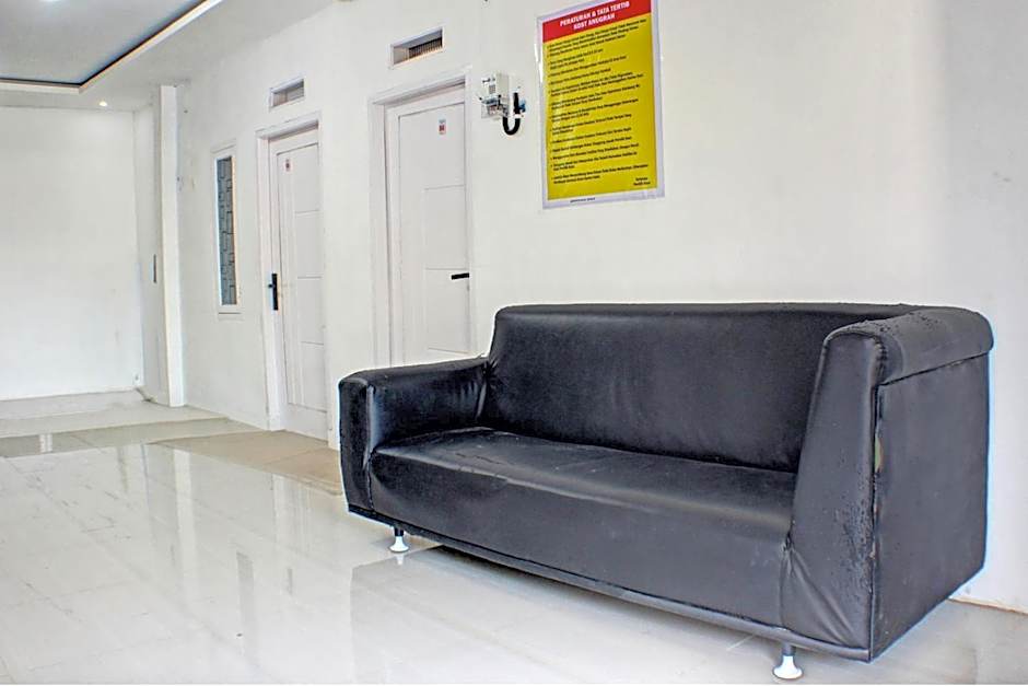 OYO Life 93138 Anugrah Kost Syariah