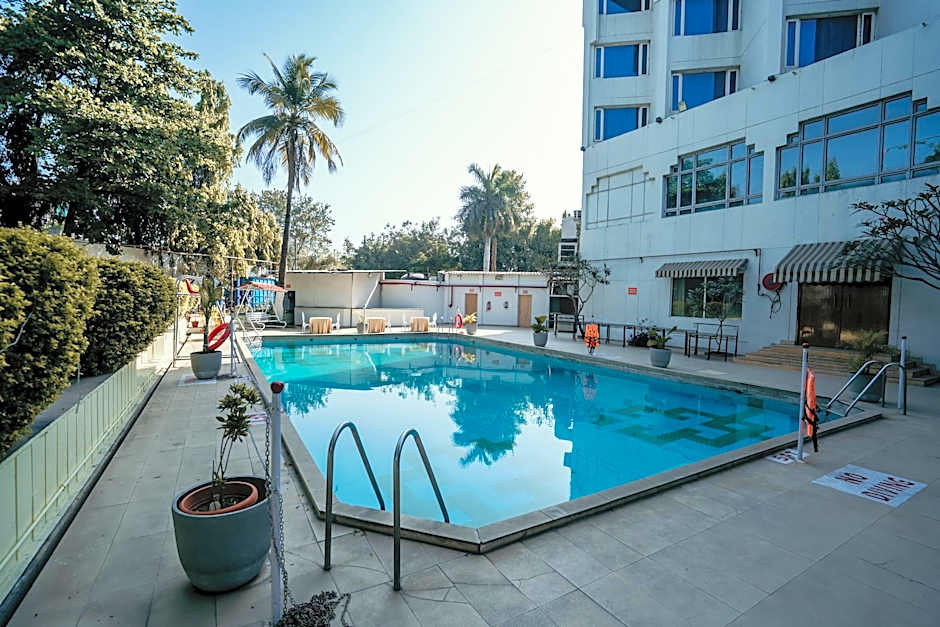 The Pride Nagpur Hotel